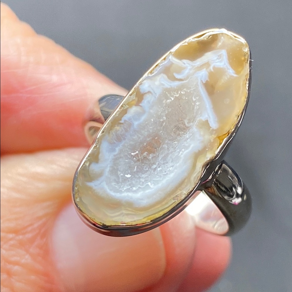 Geode Druzy Ring Size 7.5 in Solid Sterling Silver 925